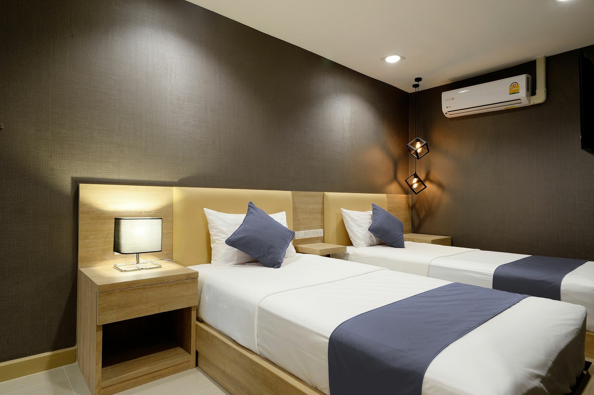 Pratunam19 Hotel Bangkok Exterior photo