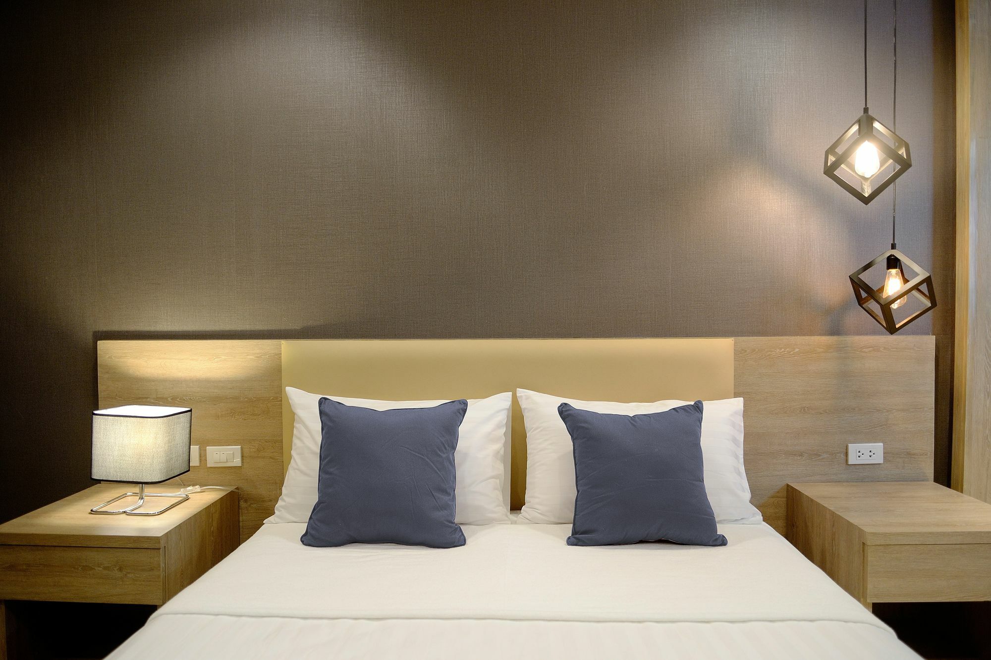 Pratunam19 Hotel Bangkok Exterior photo